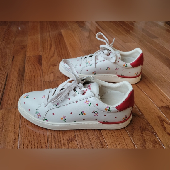 Coach Clip Leather Low Top (NWOT) - Picture 6 of 10